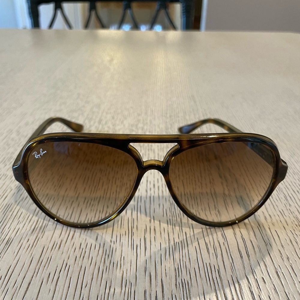 Ray-Ban Sunglasses CATS 5000 CLASSIC